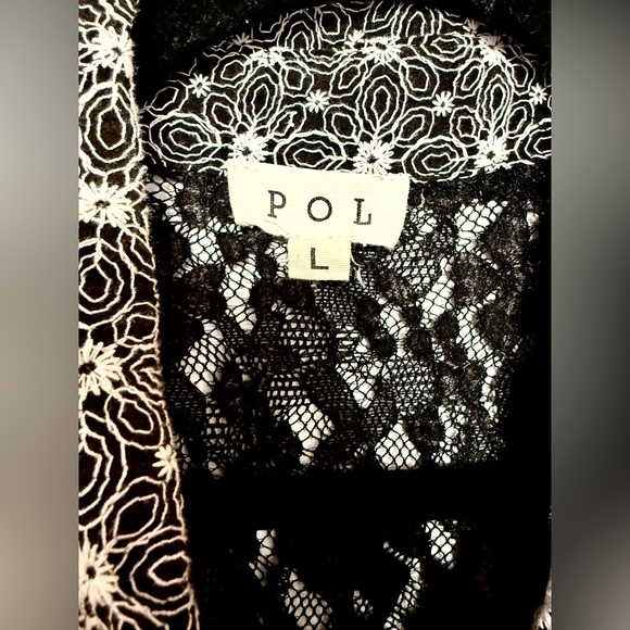 POL Eyelet Flower Pearl Detail Lace Patchwork Shirt or Shacket. - Picture 2 of 12
